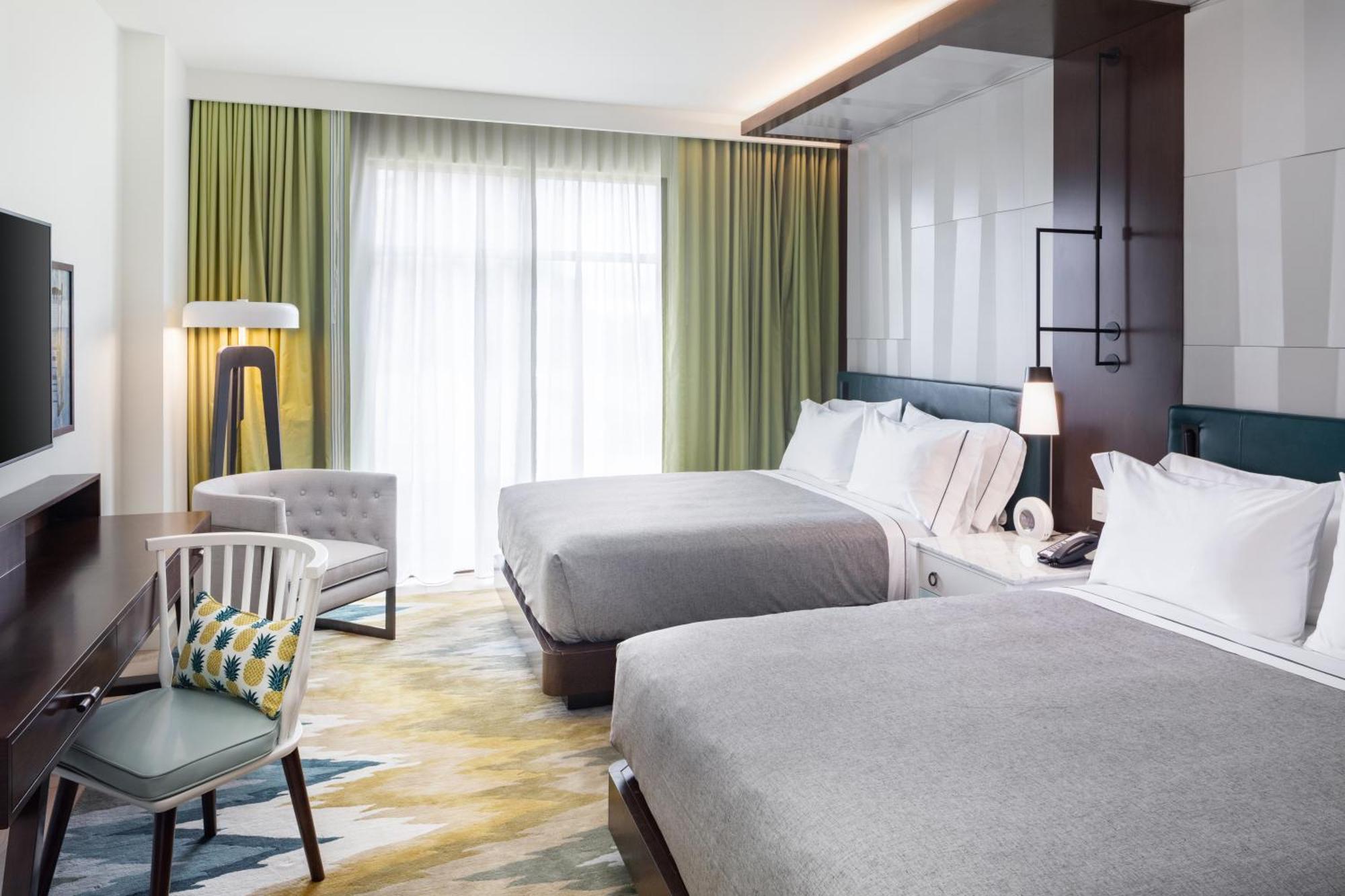 Queen Room with Two Queen Beds,1551701317:JPEG